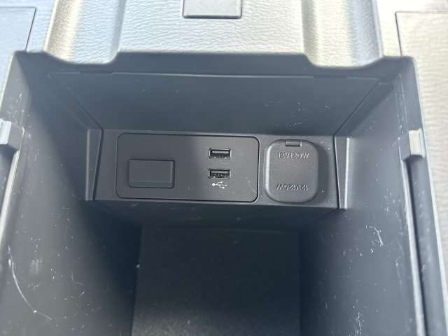 マツダ ＣＸ−５ ２．２ ＸＤ スポーツ アピアランス ディーゼルターボ R4年 (東海) 99