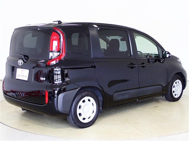 トヨタ シエンタ　ハイブリッド ハイブリッド １．５ Ｇ R6年 (関東) 99