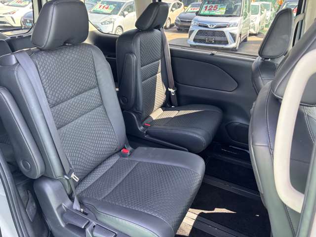 日産 セレナ １．２ Ｅ－ＰＯＷＥＲ ハイウェイスター Ｖ R2年 (九州・沖縄) 99