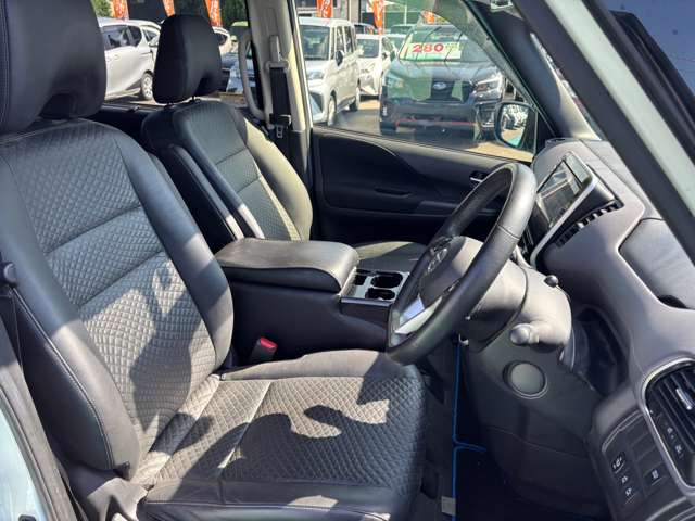 日産 セレナ １．２ Ｅ－ＰＯＷＥＲ ハイウェイスター Ｖ R2年 (九州・沖縄) 99