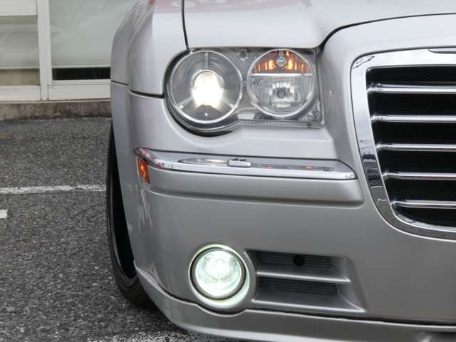 クライスラー ３００Ｃ ５．７　ＨＥＭＩ H17年 (関東) 99