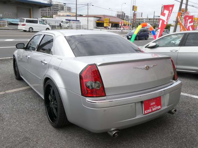 クライスラー ３００Ｃ ５．７　ＨＥＭＩ H17年 (関東) 99