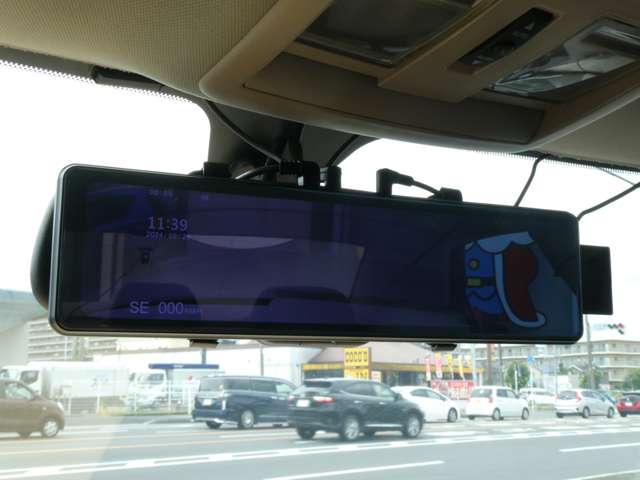 クライスラー ３００Ｃ ５．７　ＨＥＭＩ H17年 (関東) 99