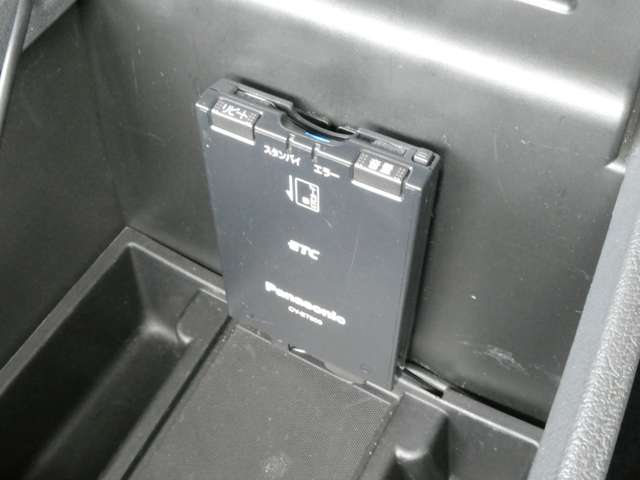 クライスラー ３００Ｃ ５．７　ＨＥＭＩ H17年 (関東) 99