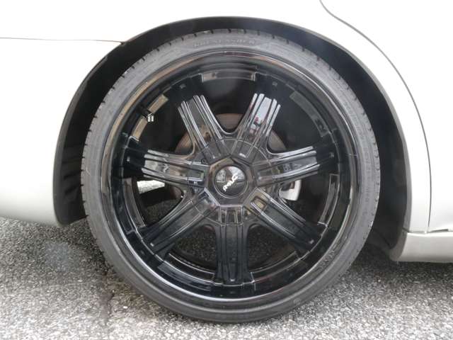 クライスラー ３００Ｃ ５．７　ＨＥＭＩ H17年 (関東) 99