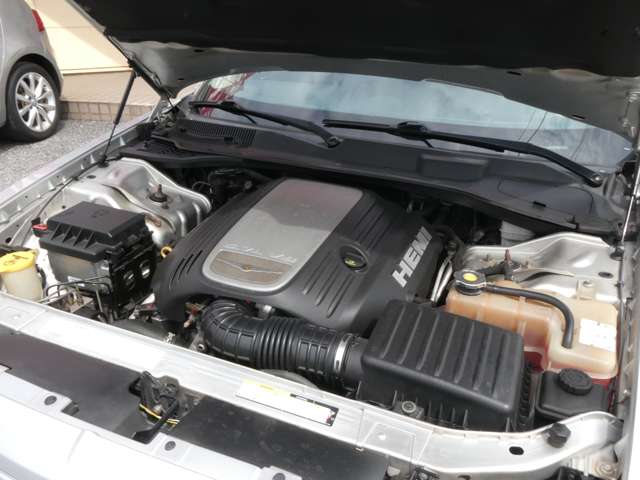 クライスラー ３００Ｃ ５．７　ＨＥＭＩ H17年 (関東) 99