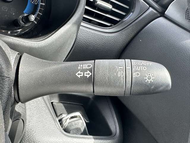 日産 ルークス ６６０ ハイウェイスターＸ R5年 (東海) 99