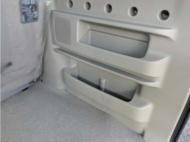 スズキ エブリイワゴン ６６０ ＰＺターボ ハイルーフ R7年 (関東) 99