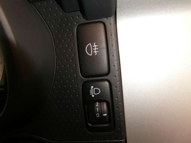 トヨタ ＦＪ　クルーザー ４．０ ４ＷＤ H23年 (中国) 99