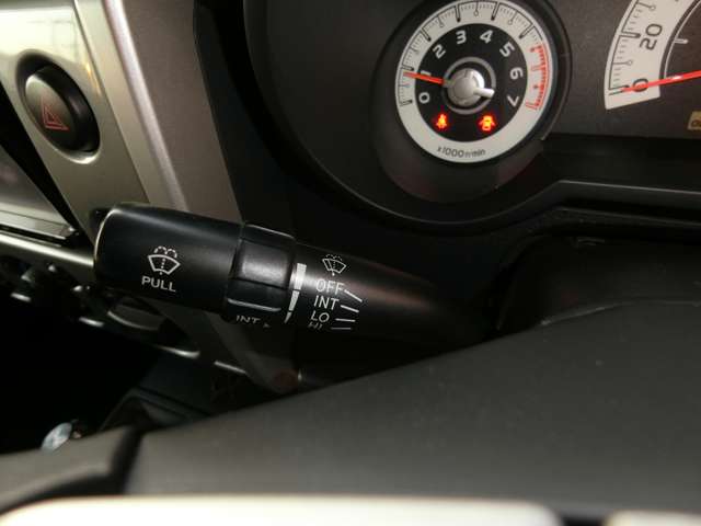 トヨタ ＦＪ　クルーザー ４．０ ４ＷＤ H23年 (中国) 99