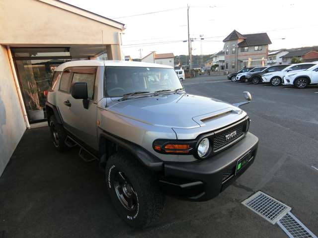 トヨタ ＦＪ　クルーザー ４．０ ４ＷＤ H23年 (中国) 99