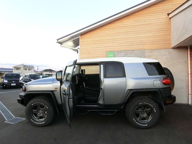 トヨタ ＦＪ　クルーザー ４．０ ４ＷＤ H23年 (中国) 99