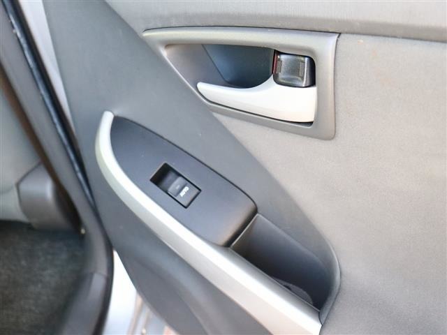 トヨタ プリウス １．８ Ｓ H24年 (関東) 99