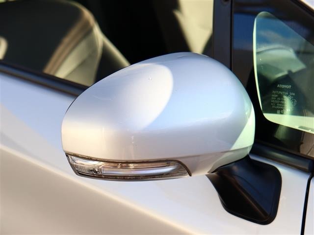 トヨタ プリウス １．８ Ｓ H24年 (関東) 99