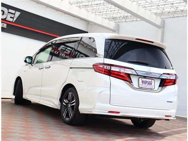 ホンダ オデッセイ　ハイブリッド ２．０ ハイブリッド アブソルート ホンダセンシング ＥＸパッケージ H28年 (関東) 99