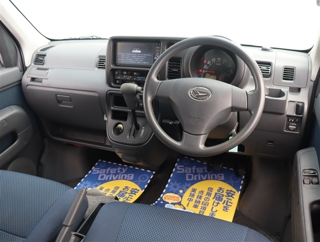 ダイハツ ハイゼットカーゴ ６６０ クルーズターボ ハイルーフ ４ＷＤ H28年 (関東) 99