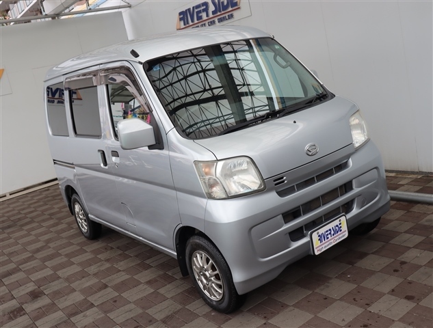 ダイハツ ハイゼットカーゴ ６６０ クルーズターボ ハイルーフ ４ＷＤ H28年 (関東) 99