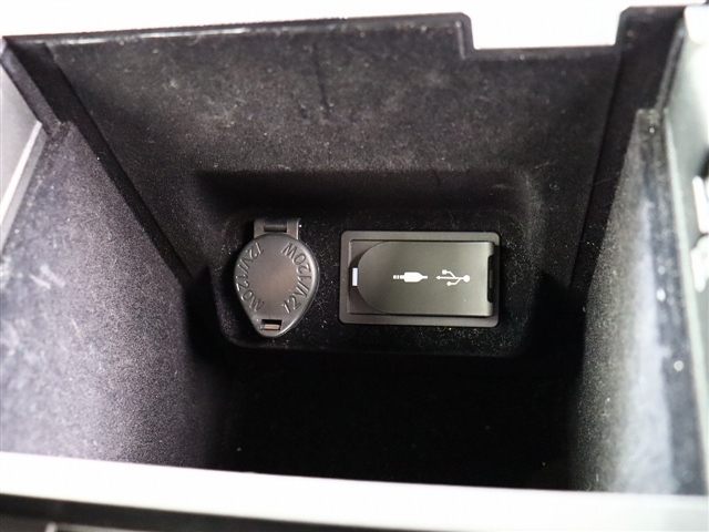 レクサス ＮＸ３００ｈ ３００Ｈ Ｆスポーツ ４ＷＤ R1年 (関東) 99