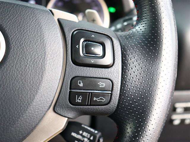 レクサス ＮＸ３００ｈ ３００Ｈ Ｆスポーツ ４ＷＤ R1年 (関東) 99