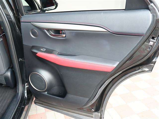 レクサス ＮＸ３００ｈ ３００Ｈ Ｆスポーツ ４ＷＤ R1年 (関東) 99