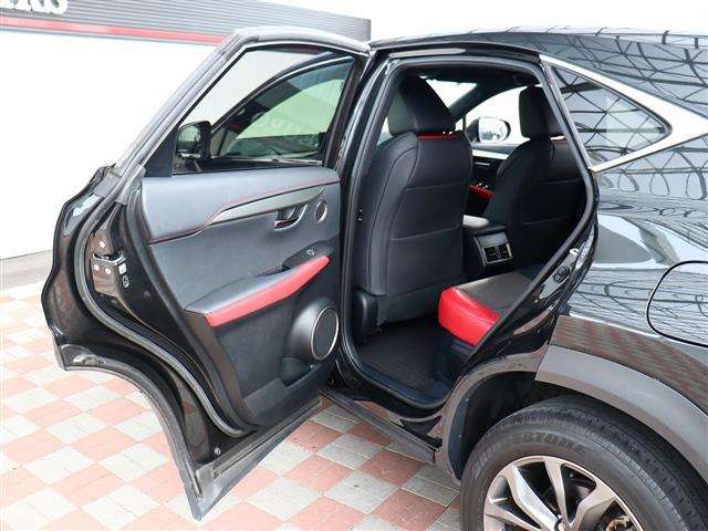 レクサス ＮＸ３００ｈ ３００Ｈ Ｆスポーツ ４ＷＤ R1年 (関東) 99