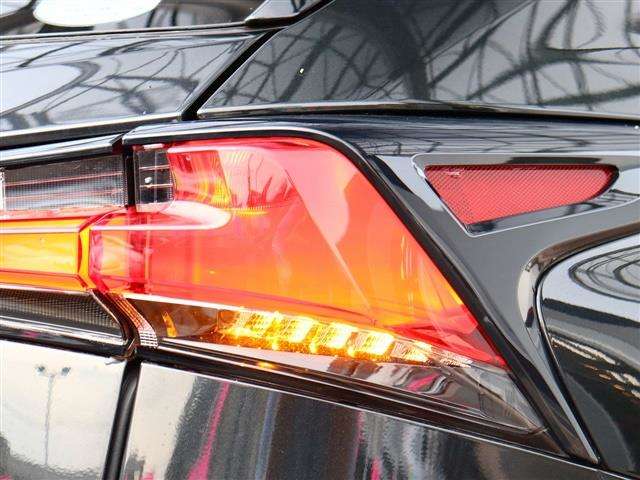 レクサス ＮＸ３００ｈ ３００Ｈ Ｆスポーツ ４ＷＤ R1年 (関東) 99