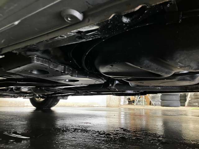 トヨタ プリウスΑ １．８ Ｓ H24年 (北海道) 99