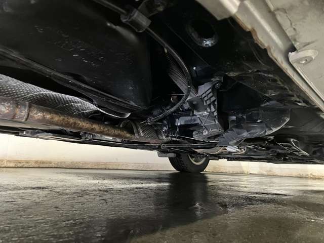 トヨタ プリウスΑ １．８ Ｓ H24年 (北海道) 99