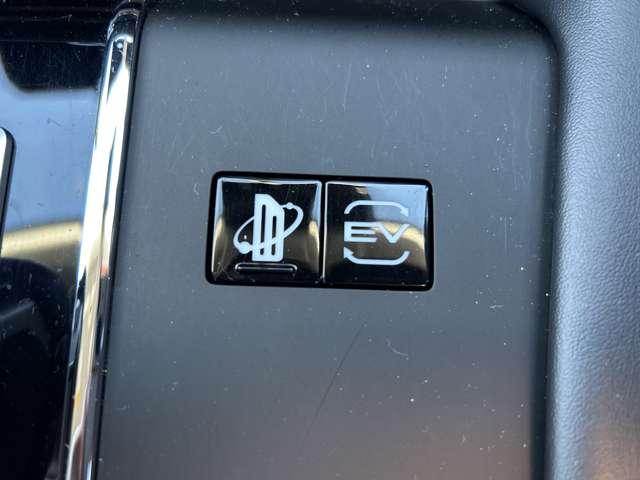 三菱 アウトランダーＰＨＥＶ ＰＨＥＶ ２．４ Ｇ ４ＷＤ R4年 (北海道) 99