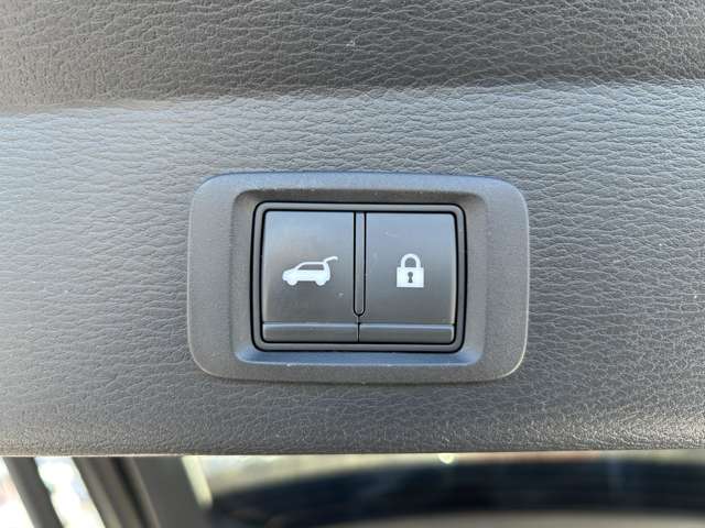 三菱 アウトランダーＰＨＥＶ ＰＨＥＶ ２．４ Ｇ ４ＷＤ R4年 (北海道) 99