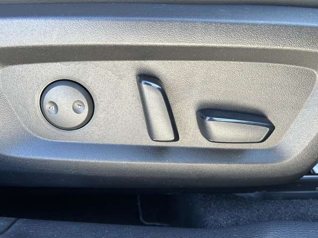 三菱 アウトランダーＰＨＥＶ ＰＨＥＶ ２．４ Ｇ ４ＷＤ R4年 (北海道) 99