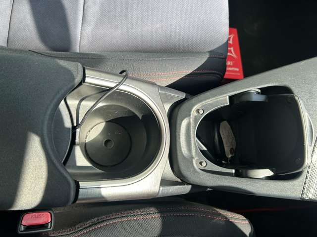 トヨタ プリウス １．８ Ｓ ツーリングセレクション Ｇ'Ｓ H25年 (中国) 99