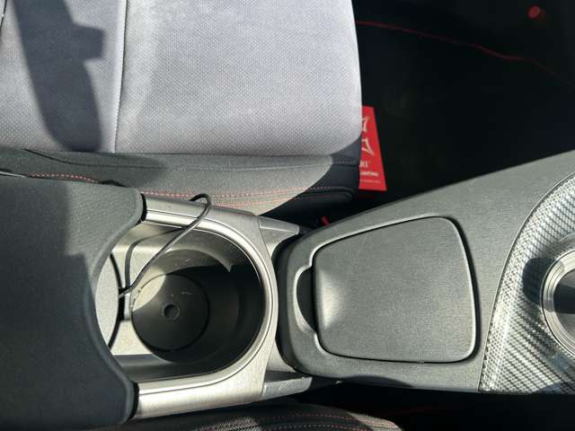 トヨタ プリウス １．８ Ｓ ツーリングセレクション Ｇ'Ｓ H25年 (中国) 99