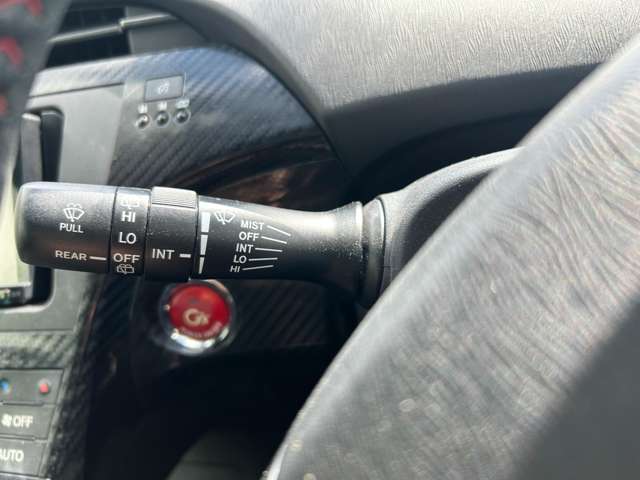 トヨタ プリウス １．８ Ｓ ツーリングセレクション Ｇ'Ｓ H25年 (中国) 99