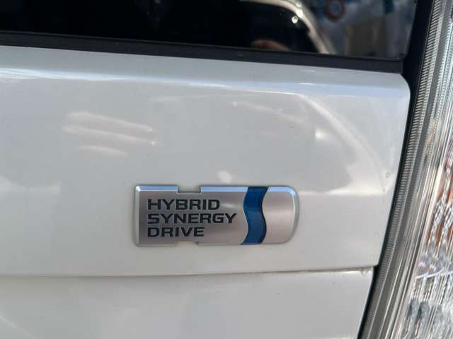 トヨタ プリウス １．８ Ｓ ツーリングセレクション Ｇ'Ｓ H25年 (中国) 99