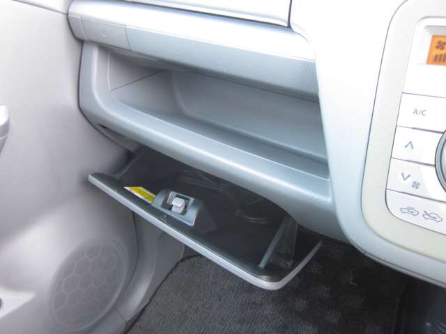 スズキ ワゴンＲ ６６０ ＦＸ リミテッド ４ＷＤ H23年 (関東) 99