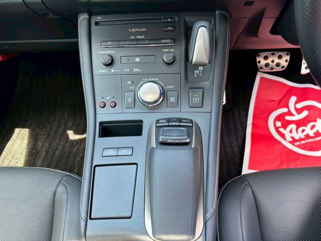 レクサス ＣＴ２００ｈ Ｆスポーツ H27年 (関東) 99