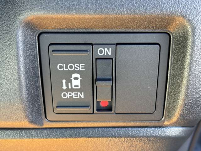 ホンダ Ｎ　ＢＯＸ カスタム ６６０ R7年 (近畿) 99