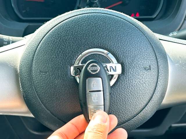 日産 ノート １．２ Ｘ H25年 (九州・沖縄) 99