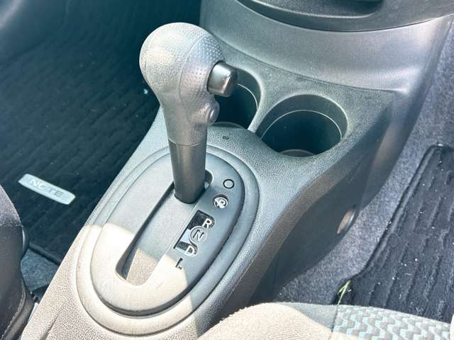 日産 ノート １．２ Ｘ H25年 (九州・沖縄) 99