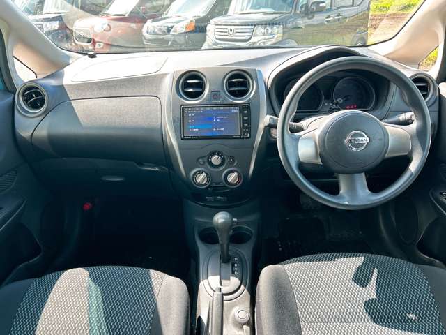 日産 ノート １．２ Ｘ H25年 (九州・沖縄) 99