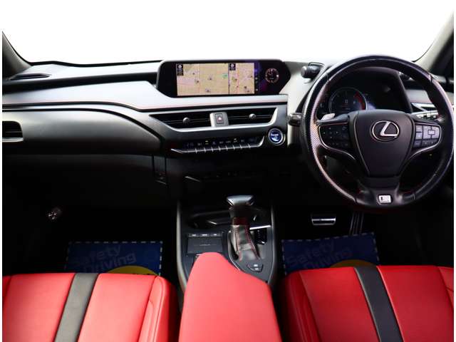 レクサス ＵＸ２５０ｈ ２５０Ｈ Ｆスポーツ ４ＷＤ R1年 (関東) 99