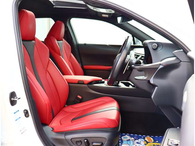 レクサス ＵＸ２５０ｈ ２５０Ｈ Ｆスポーツ ４ＷＤ R1年 (関東) 99