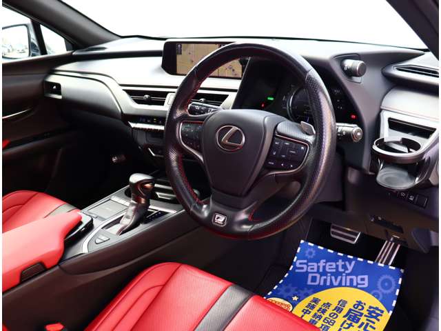 レクサス ＵＸ２５０ｈ ２５０Ｈ Ｆスポーツ ４ＷＤ R1年 (関東) 99