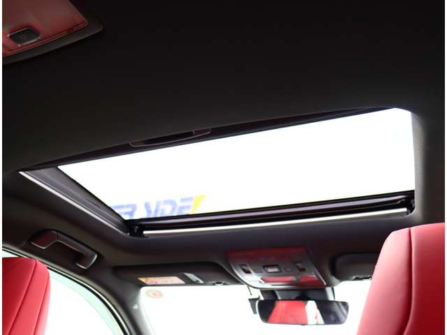 レクサス ＵＸ２５０ｈ ２５０Ｈ Ｆスポーツ ４ＷＤ R1年 (関東) 99