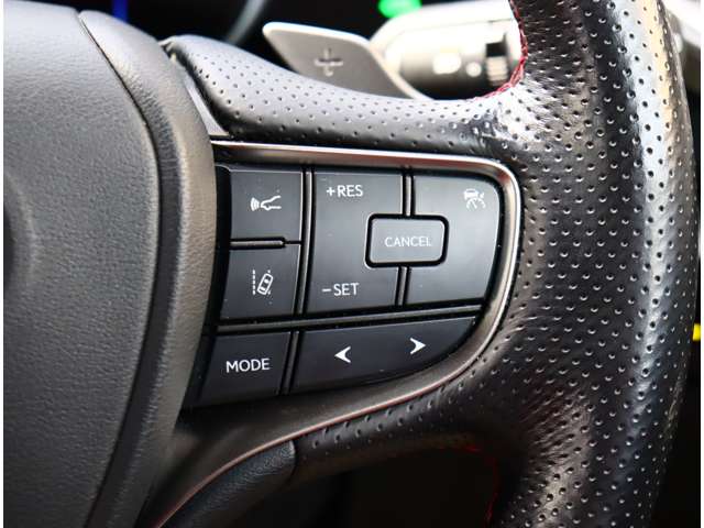 レクサス ＵＸ２５０ｈ ２５０Ｈ Ｆスポーツ ４ＷＤ R1年 (関東) 99