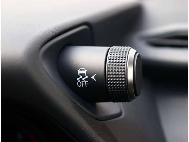 レクサス ＵＸ２５０ｈ ２５０Ｈ Ｆスポーツ ４ＷＤ R1年 (関東) 99