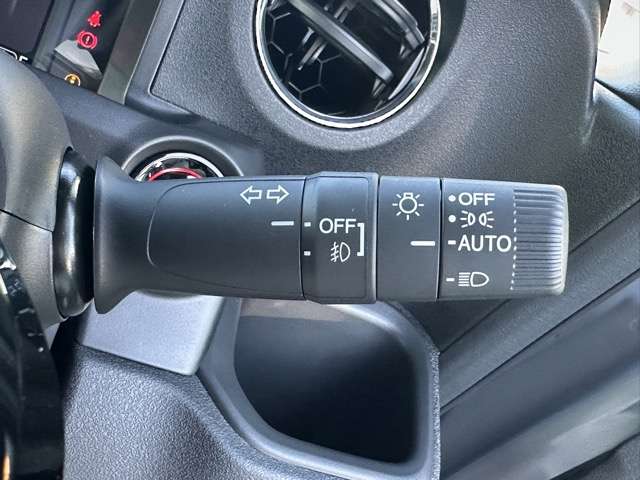 ホンダ Ｎ　ＢＯＸ カスタム ６６０ ターボ コーディネートスタイル ２トーン R7年 (東海) 99