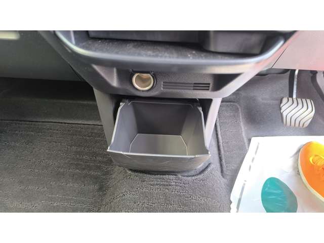 日産 デイズ ６６０ ハイウェイスターＸ プロパイロット エディション R4年 (甲信越・北陸) 99