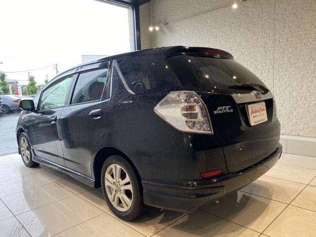 ホンダ フィット　シャトル　ハイブリッド １．３ スマートセレクション H24年 (九州・沖縄) 99